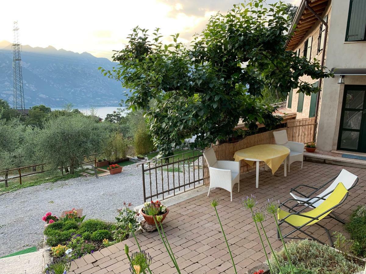 Ferienwohnung La Casa Nel Bosco Malcesine Exterior foto