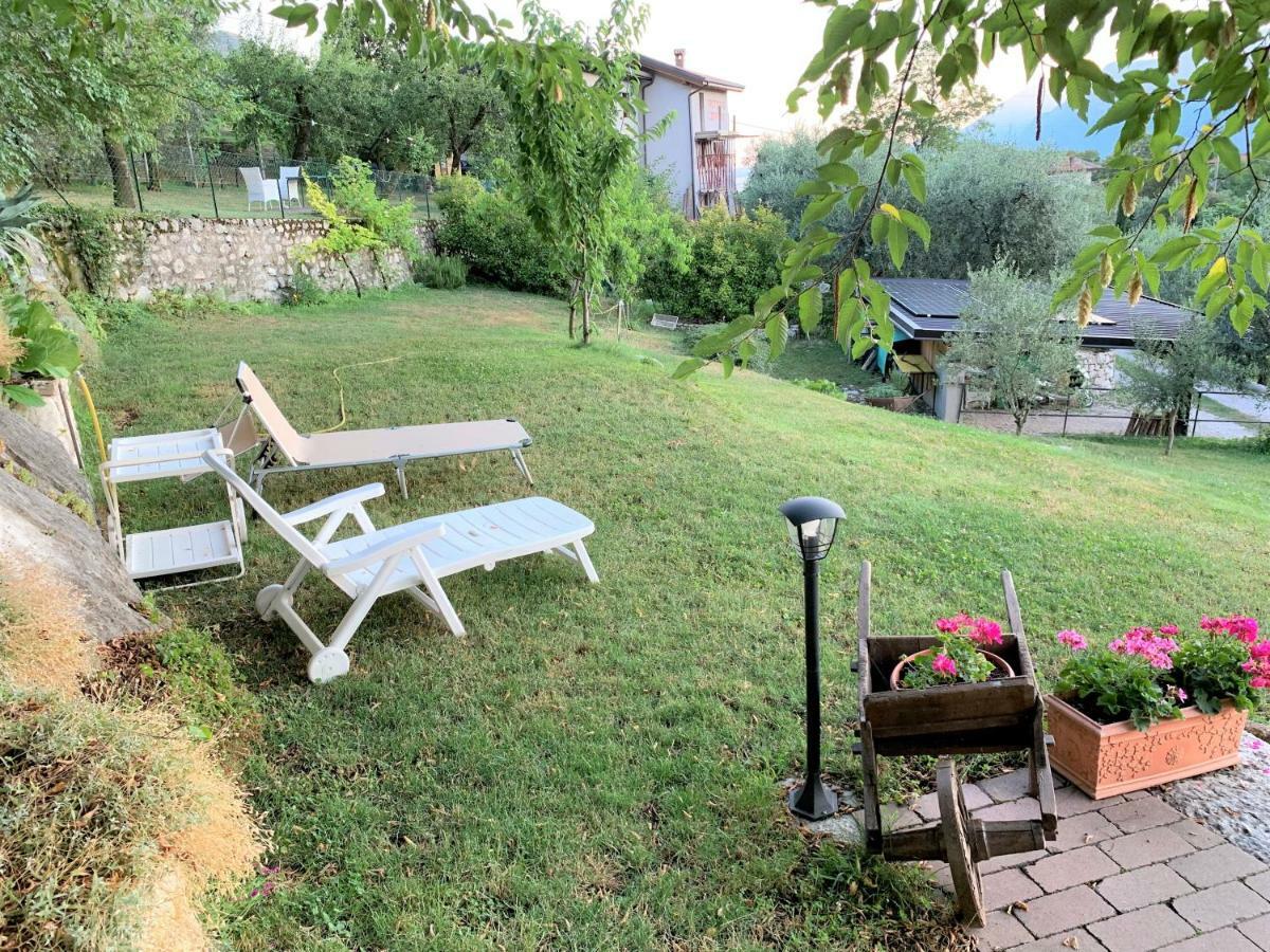 Ferienwohnung La Casa Nel Bosco Malcesine Exterior foto