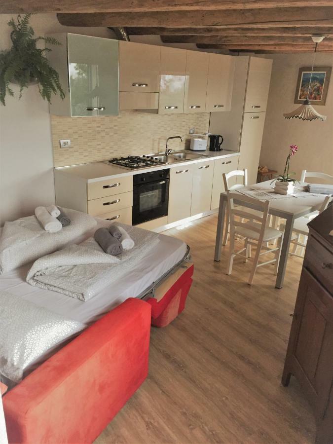 Ferienwohnung La Casa Nel Bosco Malcesine Exterior foto