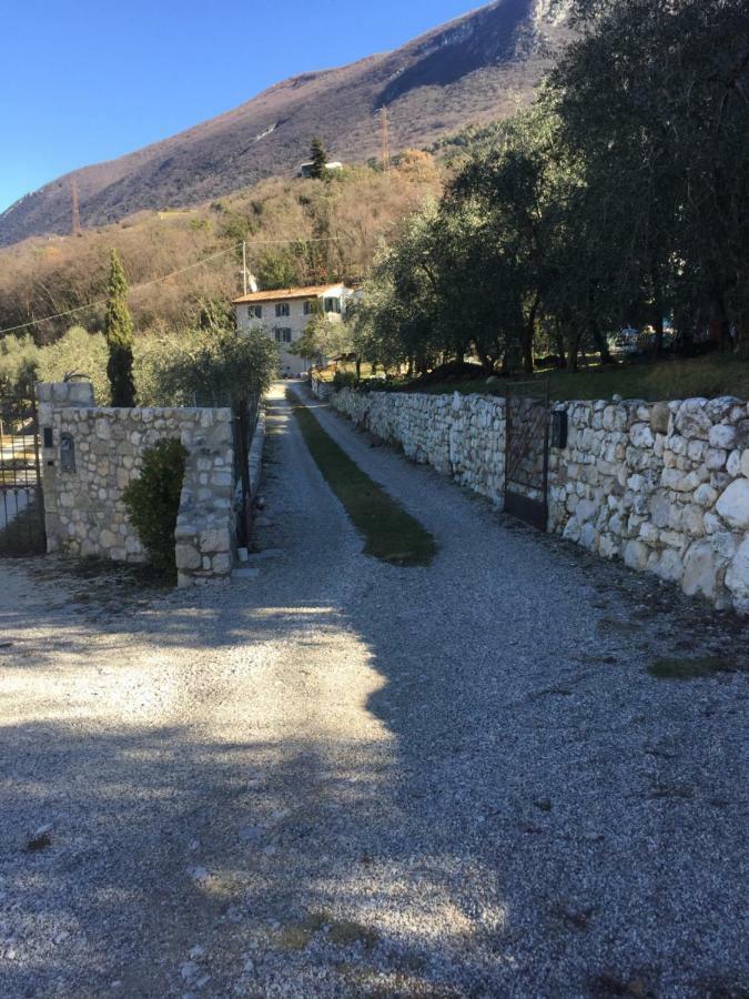 Ferienwohnung La Casa Nel Bosco Malcesine Exterior foto